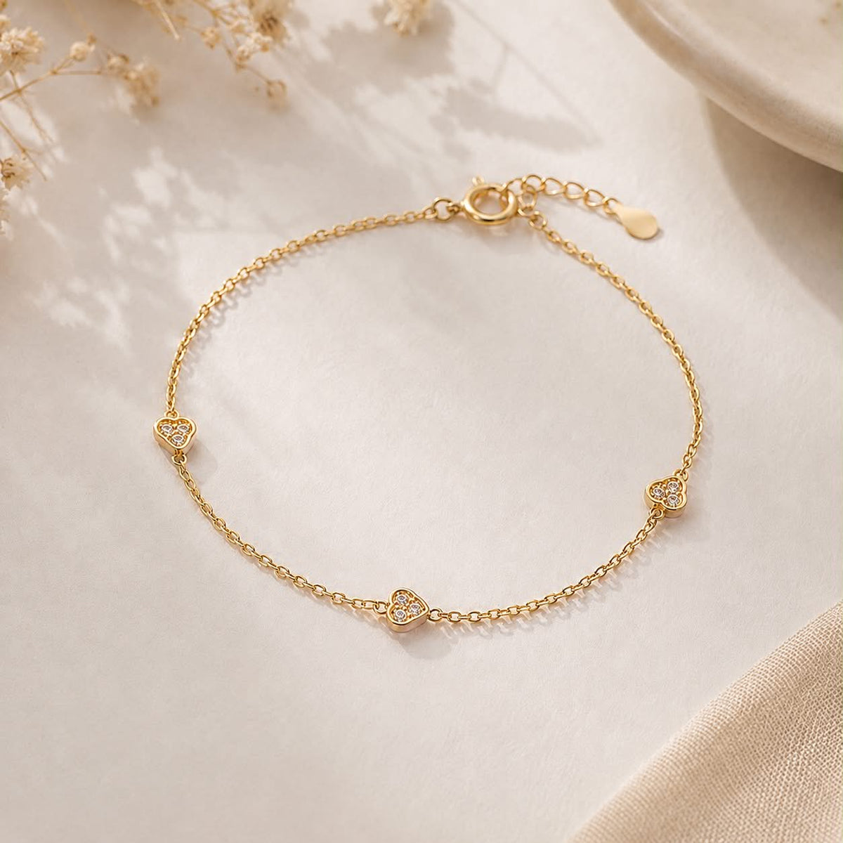 Lumiere Heart Bracelet